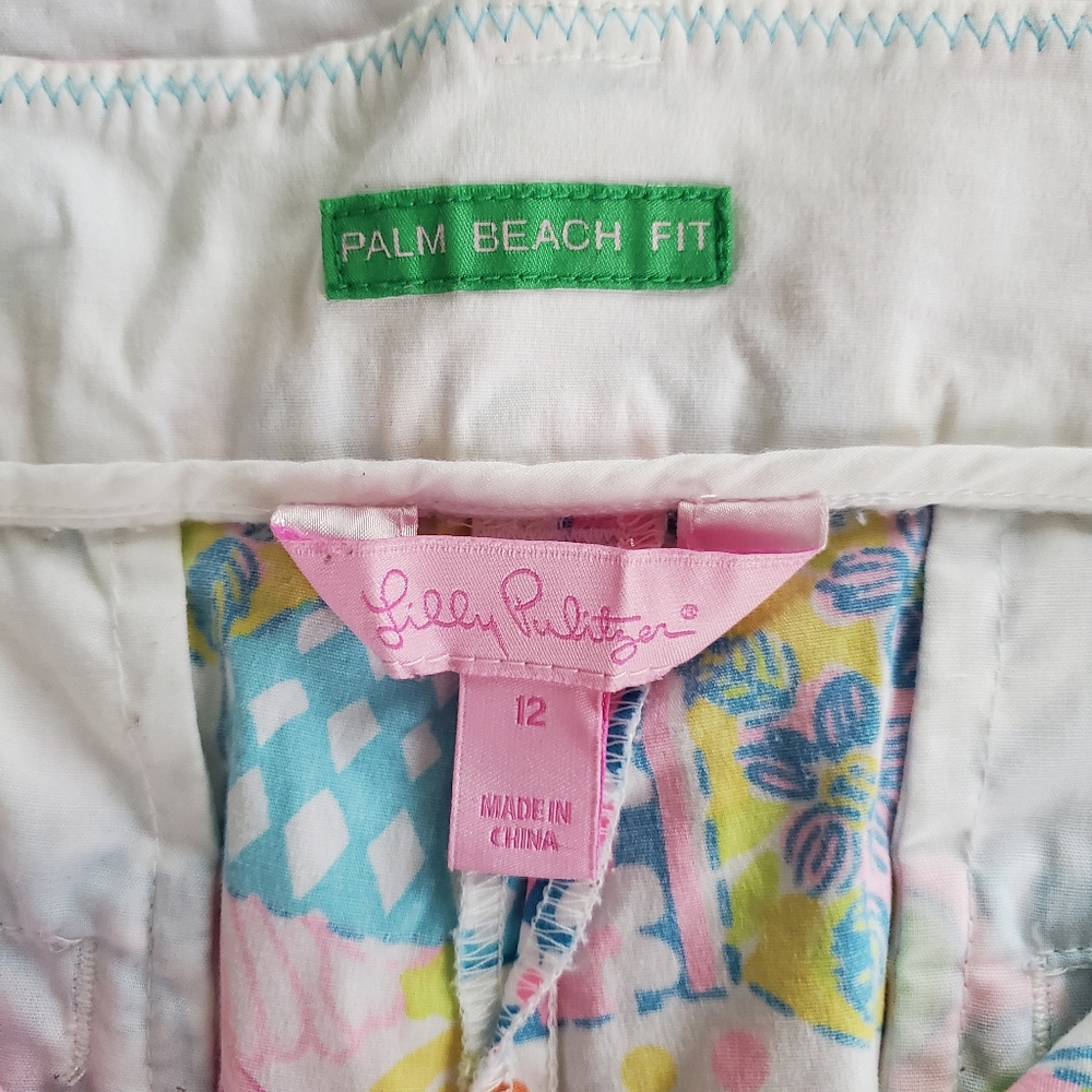 Lilly Pulitzer Palm Beach Fit Patchwork Shorts. Size 12 - Picture 4 of 11
